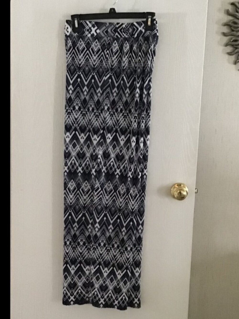 Blue and white pants size medium